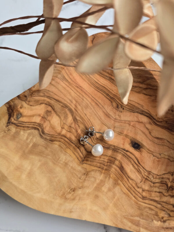 Timeless Dew Earrings