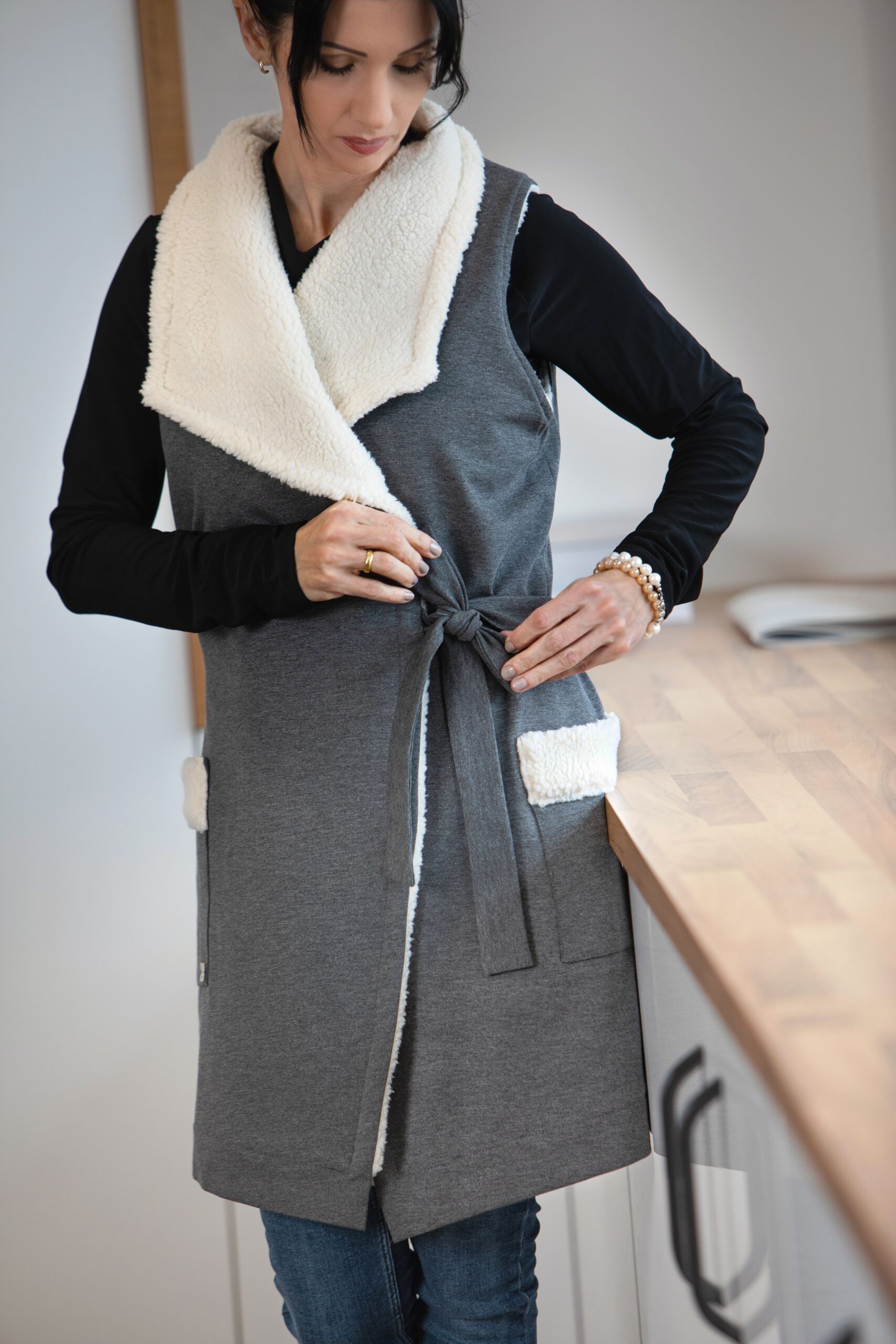 SHERPA CHLOÉ VEST – Szürke melír
