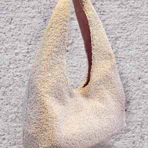 Bézs teddy sherpa táska – Lamindra handmade egyedi táska